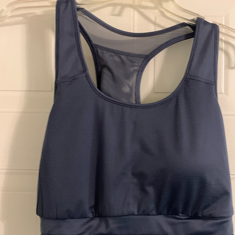 Sports bra